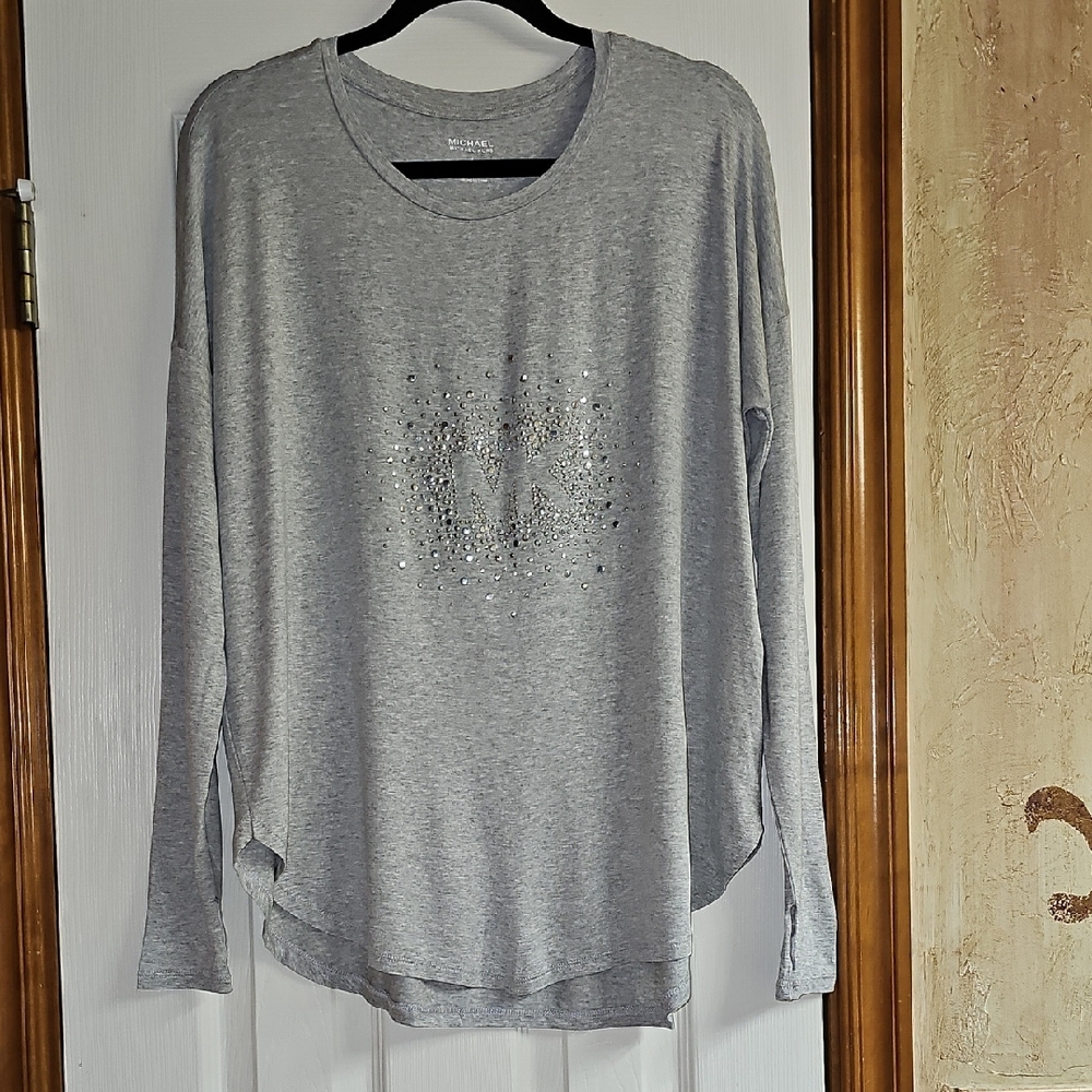 Gray Long Sleeve Top